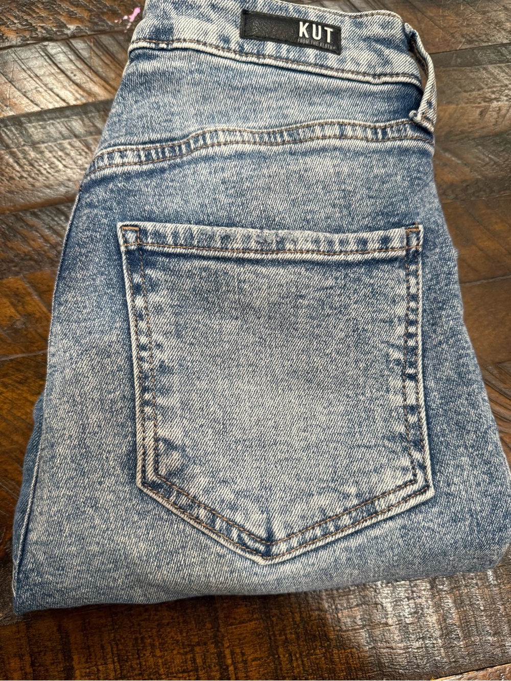 KUT Light Wash Back Pocket Jeans. K23